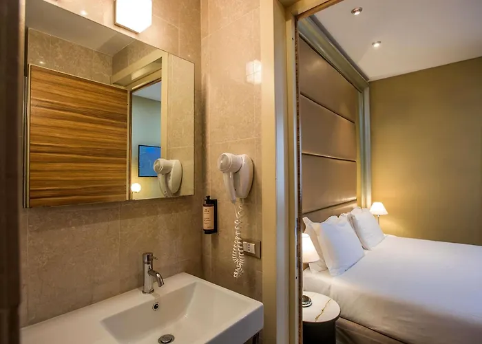 Mercure Centro Saint John 4* Roma