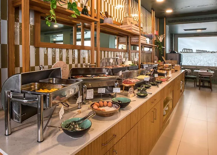 Mercure Centro Saint John 4*